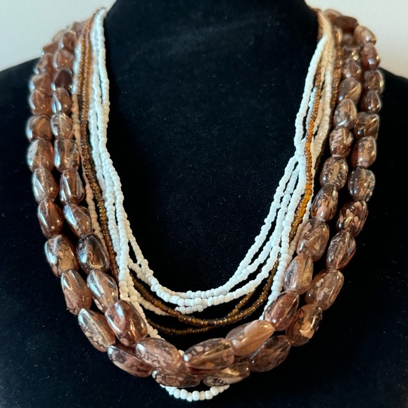 ✨2 for $30✨ Earthy Multistrand Root Beer Speckled White Seed Bead Necklace - Picture 9 of 11